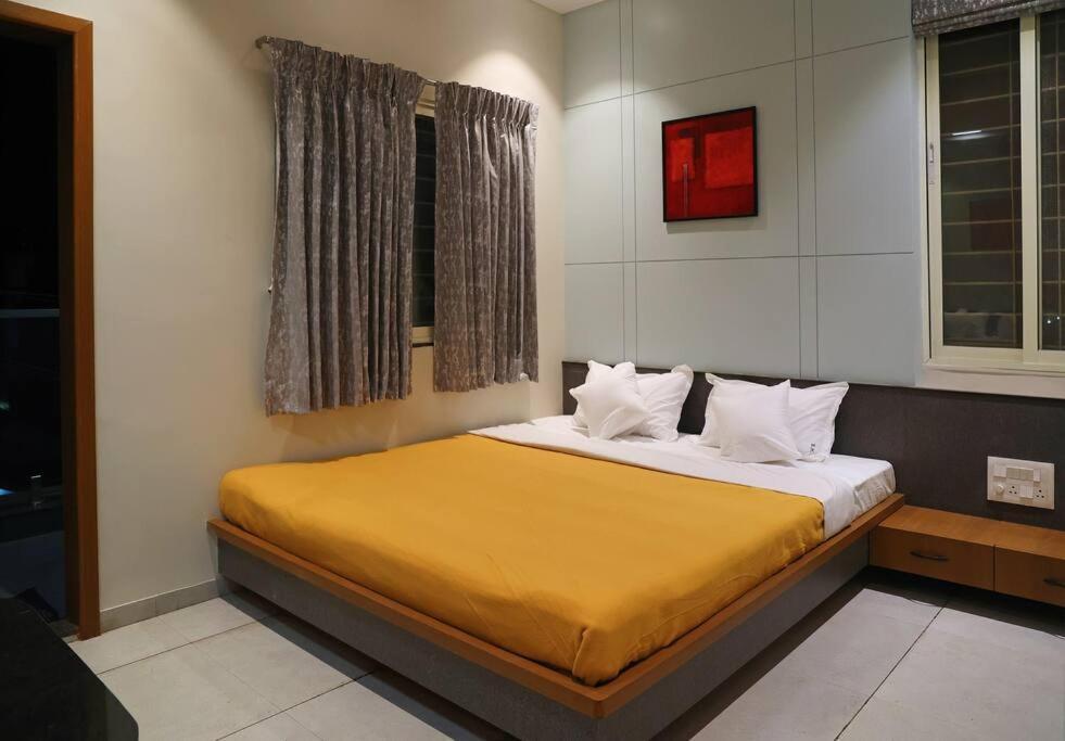 'Sumadhu Homes - 201 ' Kolhapur Exterior foto
